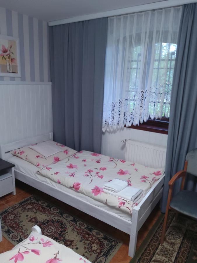 Pokoje Goscinne Sobieszow Еленя-Гура Экстерьер фото